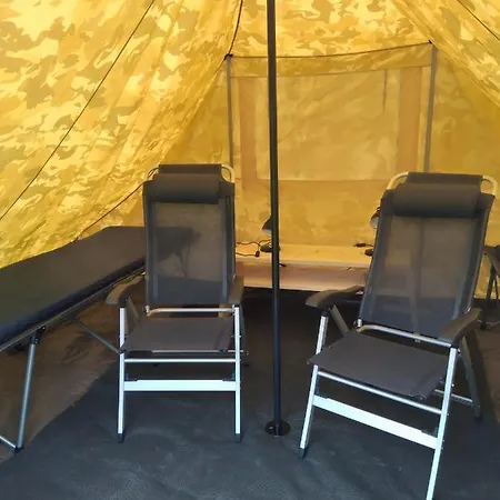 Tent-ok, אוהל מפואר *